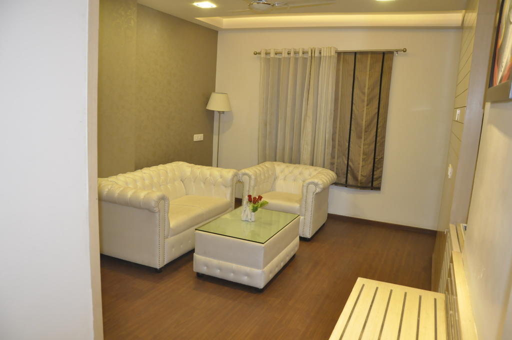 Hotel Rallentino Kota  Ruang foto