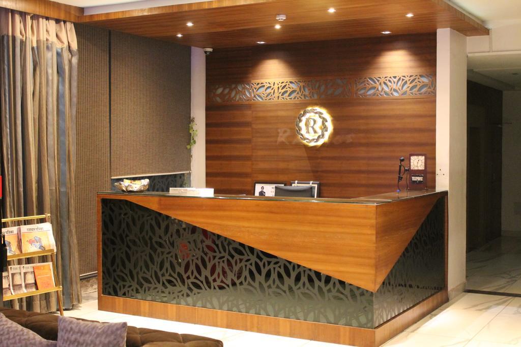 Hotel Rallentino Kota  Bagian luar foto